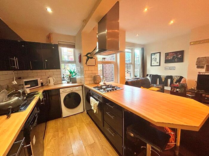 3 Bedroom Semi-Detached House To Rent In St Michaels Lane, Burley, Leeds, LS4