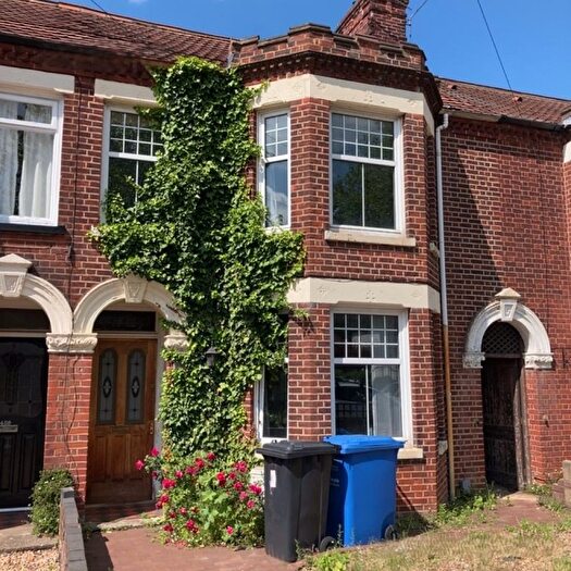 5 Bedroom Terraced House To Rent In Earlham Road, Norwich, Norfolk, NR4