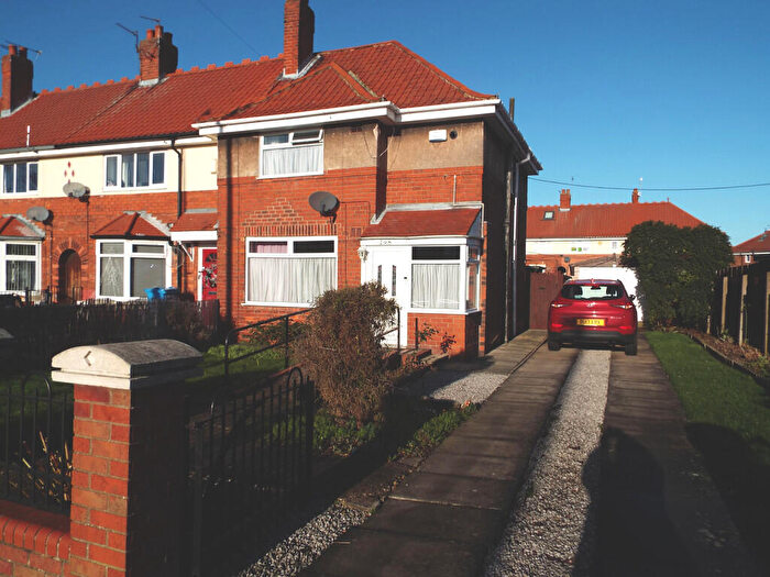 3 Bedroom End Of Terrace House For Sale In Endike Lane, North Hull, Hull, East Yorkshire, HU6