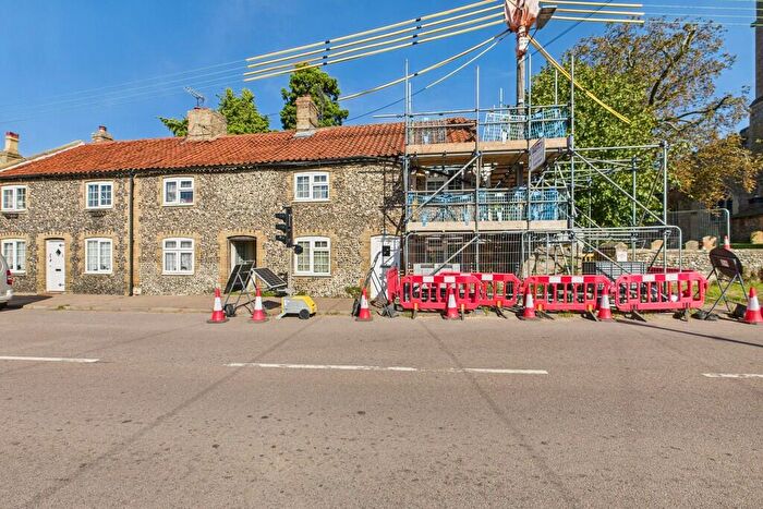 2 Bedroom End Of Terrace House For Sale In High Street, Lakenheath, IP27