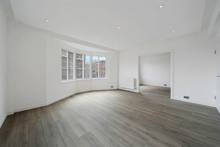 3 Bedroom Flat To Rent In Maida Vale, London, W9