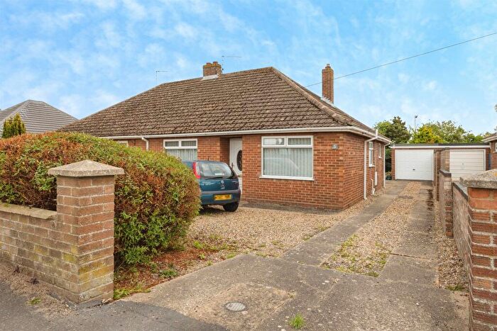 2 Bedroom Semi-Detached Bungalow For Sale In Wood View Road, Hellesdon, Norwich, NR6
