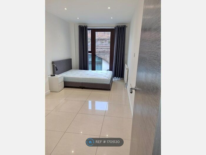 1 Bedroom Flat To Rent In Havana Buildings, London, EC1V