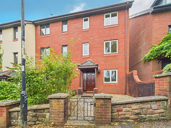 3 Bedroom End Of Terrace House For Sale In School Hill, Chepstow, Monmouthshire, NP16