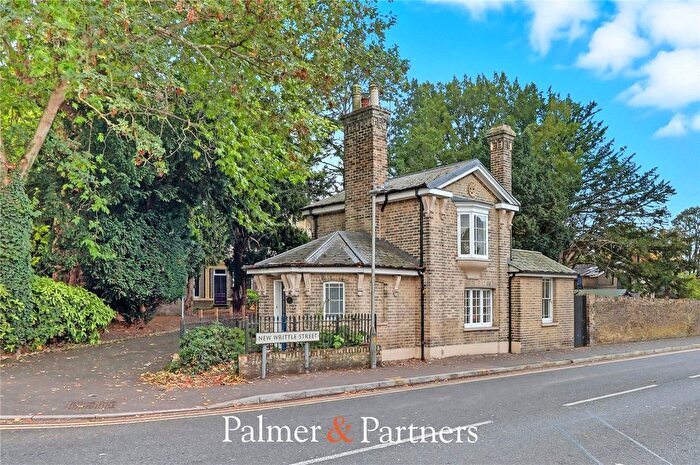 1 Bedroom Detached House To Rent In New London Road, Chelmsford, Essex, CM2