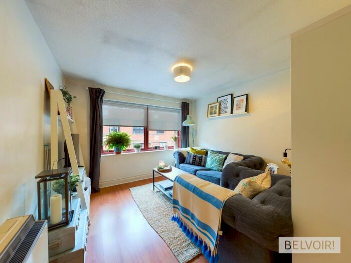 1 Bedroom Flat To Rent In Queens Court, Cox Street, Birmingham, B3