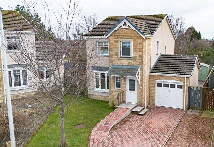 3 Bedroom Detached House For Sale In Kestrel Place, Montrose, DD10