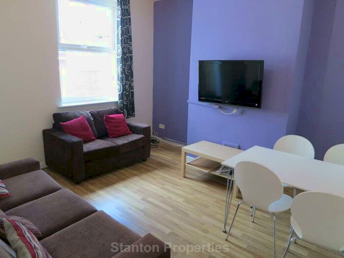 4 Bedroom Terraced House To Rent In &# Pppw, Patten Street, Withington, M20