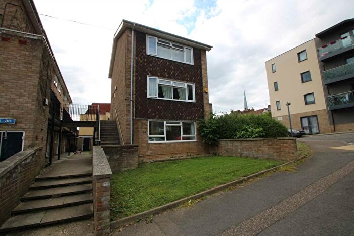 1 Bedroom Maisonette To Rent In Old Town, HP2