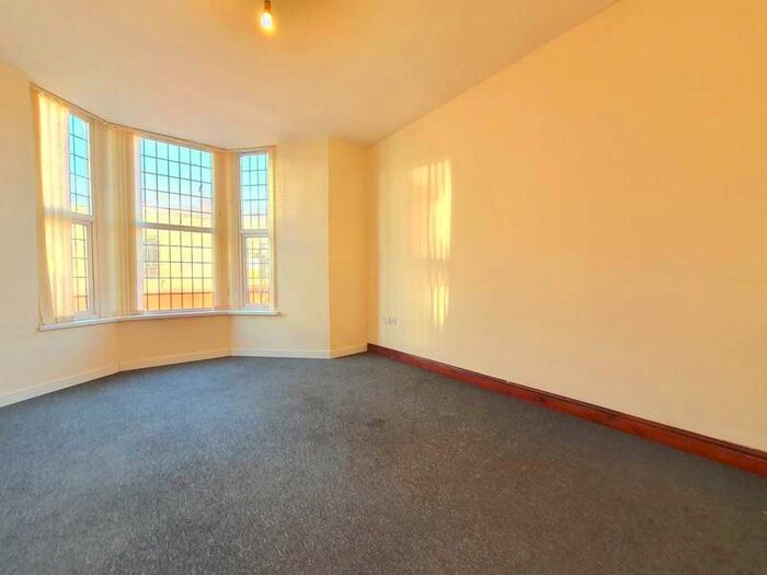 1 Bedroom Flat To Rent In Albert Road, Blackpool, FY1