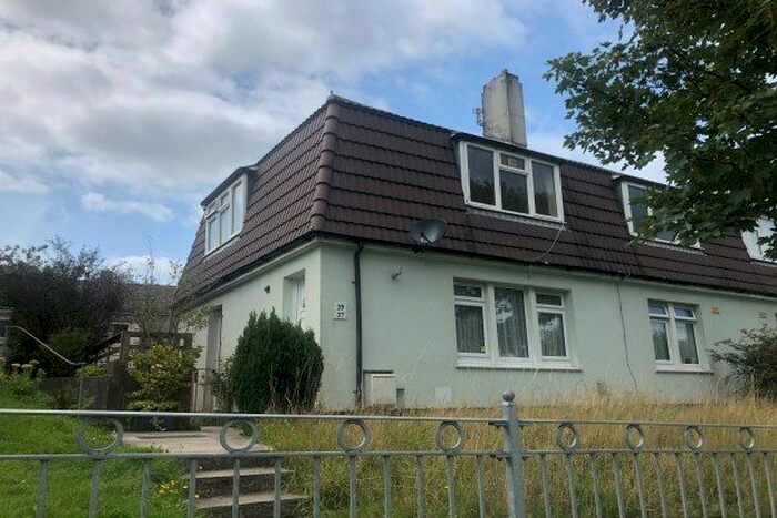 2 Bedroom Flat To Rent In Roman Way, Plymouth, PL5