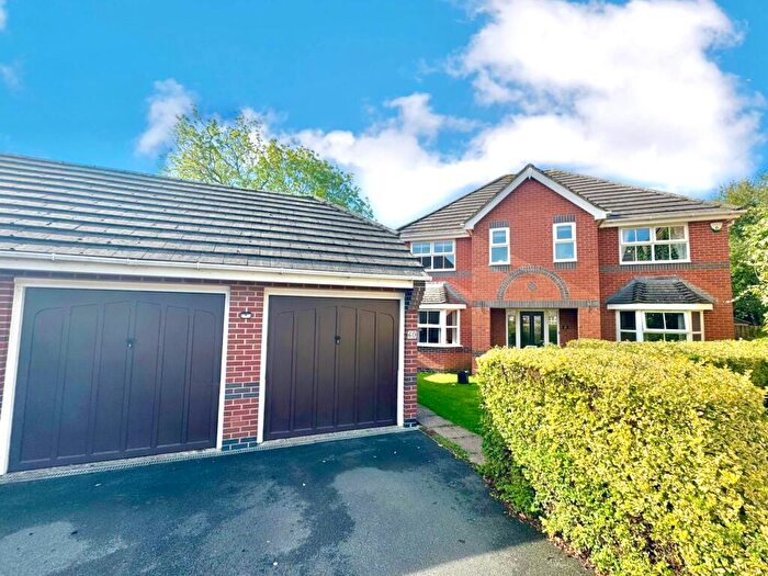 5 Bedroom Detached House For Sale In Capesthorne Drive, Haydon Wick, Swindon, SN25