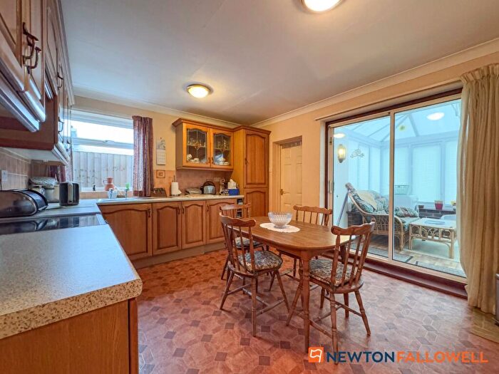 2 Bedroom Detached Bungalow For Sale In Chaucer Road, Balderton, NG24