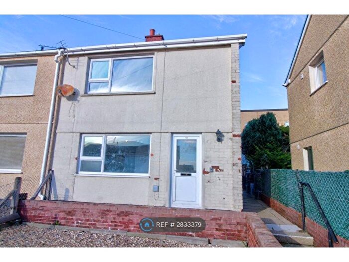 2 Bedroom Semi-Detached House To Rent In Howy Road, Rassau, Ebbw Vale, NP23