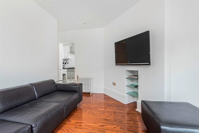 2 Bedroom Flat To Rent In Crawford Street, Marylebone, London, W1H