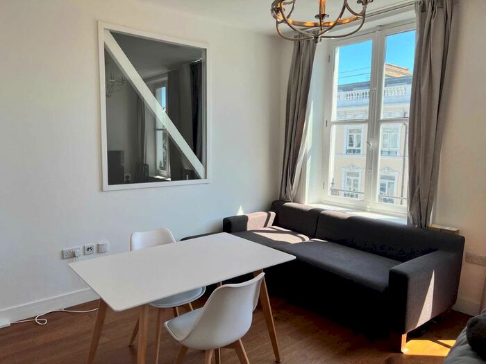 1 Bedroom Flat To Rent In Trebovir Road, Earls Court, SW5