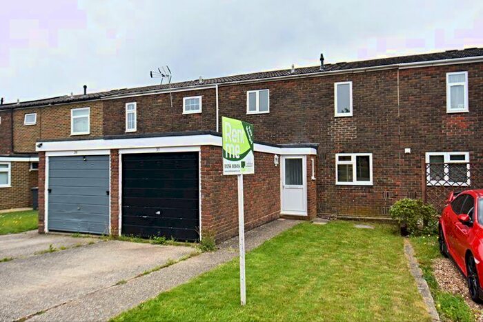 3 Bedroom Terraced House To Rent In Montserrat Road, Basingstoke, RG24