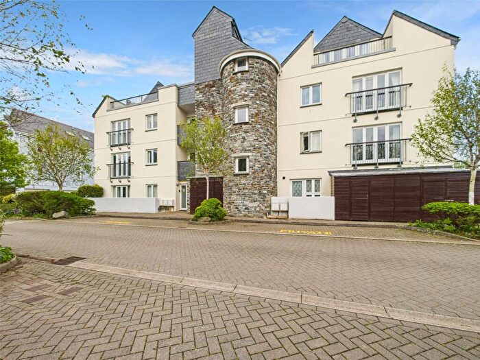 2 Bedroom Flat To Rent In Harbour Road, Wadebridge, PL27
