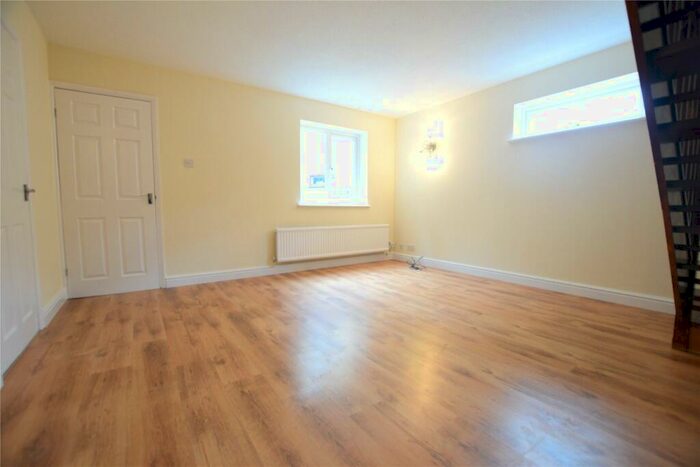 2 Bedroom End Of Terrace House To Rent In Hexham Close, Owlsmoor, Sandhurst, Berkshire, GU47