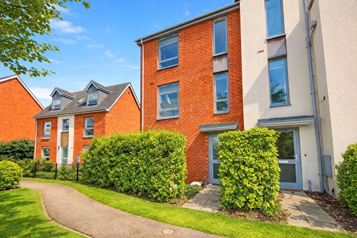 4 Bedroom Town House For Sale In Nazareth Road, Lenton, NG7