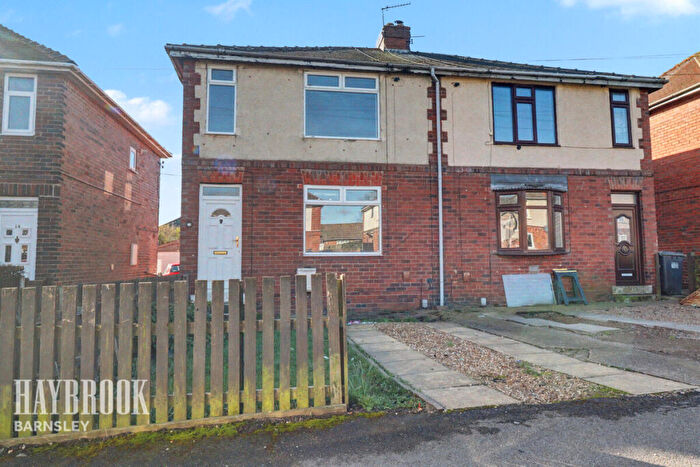 3 Bedroom Semi-Detached House For Sale In Cooper Road, Darton, S75