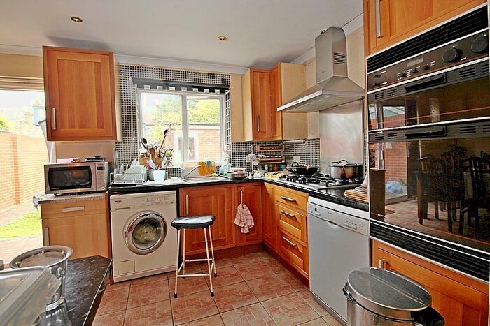 4 Bedroom Semi-Detached House To Rent In Humes Avenue, London, W7