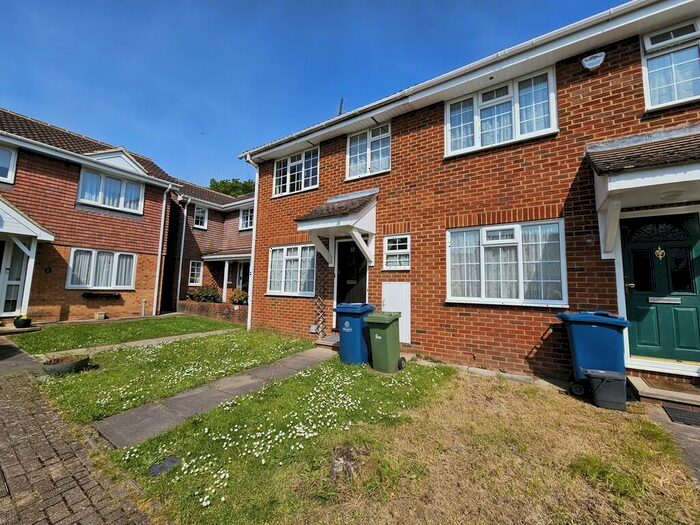 3 Bedroom End Of Terrace House To Rent In Carrington Square, Harrow, HA3