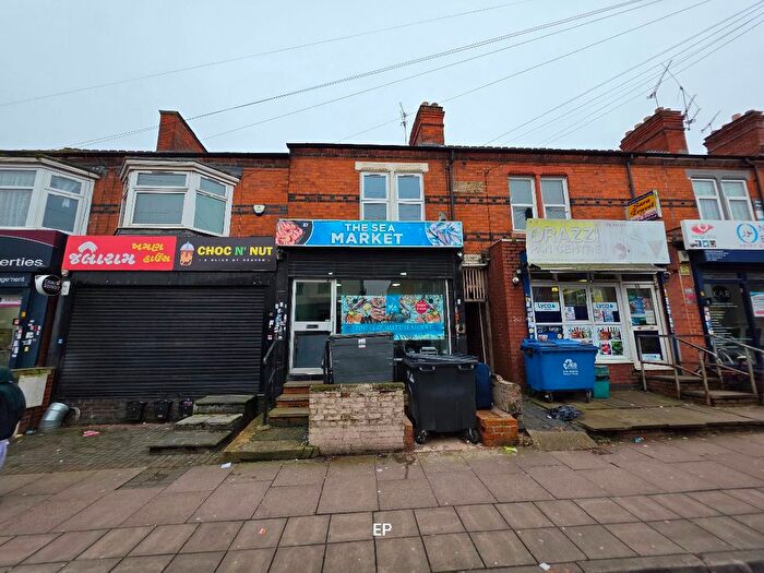 2 Bedroom Terraced House For Sale In Green Lane Road, Leicester, LE5