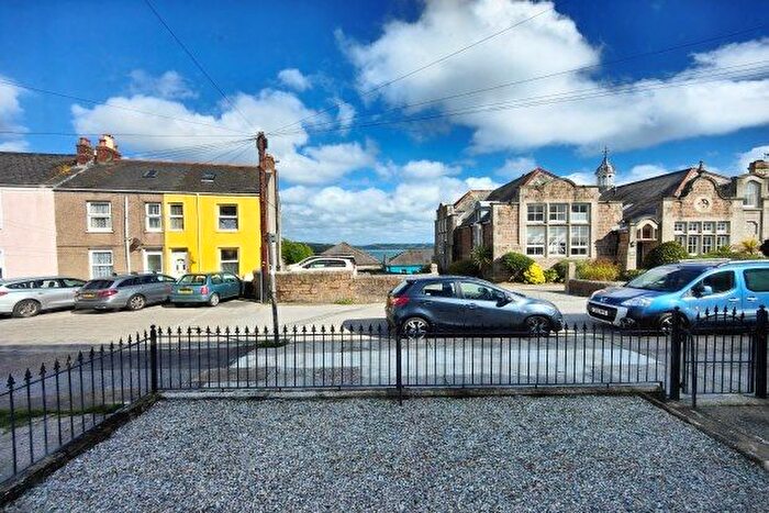 1 Bedroom Flat To Rent In Clare Terrace, Falmouth, TR11