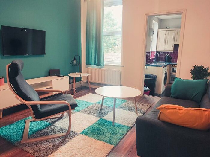2 Bedroom Flat To Rent In Radbourne Street, Derby, DE22