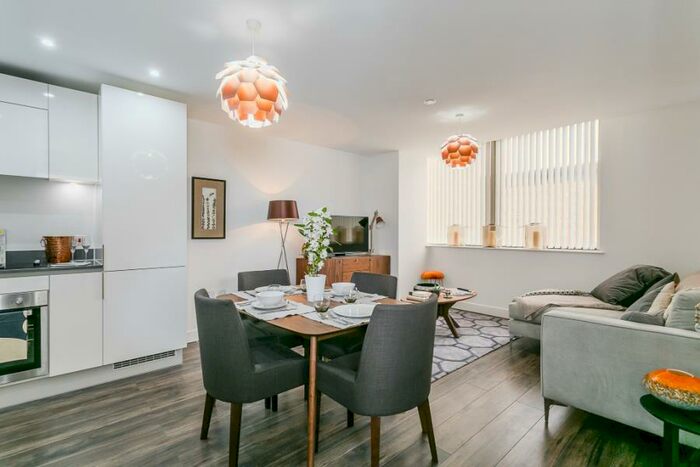 1 Bedroom Apartment To Rent In Broadway Residences, Broad Street, Birmingham, B15