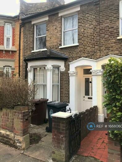 3 Bedroom Terraced House To Rent In Scotts Road, London, E10