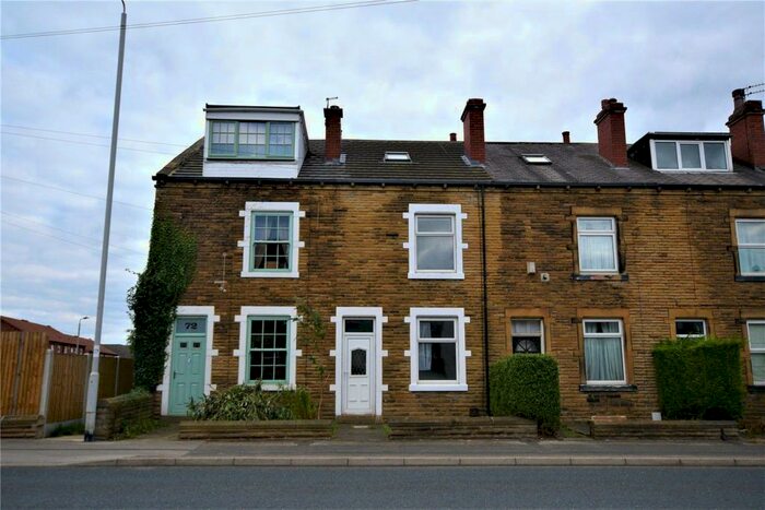3 Bedroom Terraced House To Rent In Wakefield Road, Rothwell, Leeds, LS26