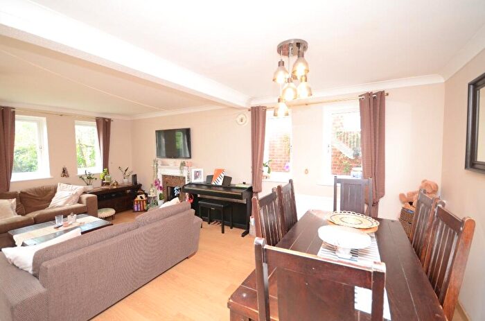 4 Bedroom Detached House For Sale In Abbotts Way, Bishop's Stortford, Hertfordshire, CM23