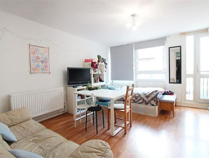 3 Bedroom Flat For Sale In Stanhope Street, Euston, London, NW1