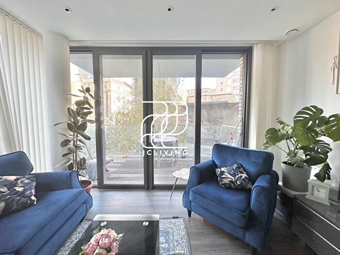 2 Bedroom Flat To Rent In Alie Street, E1