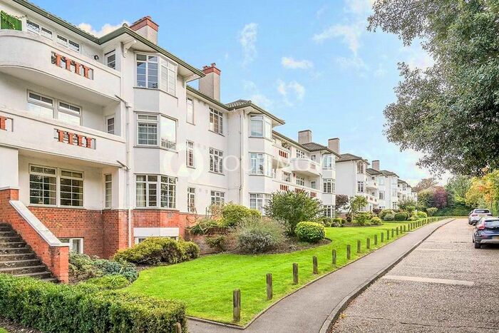 1 Bedroom Flat To Rent In The Chilterns, Brighton Road, Sutton, SM2