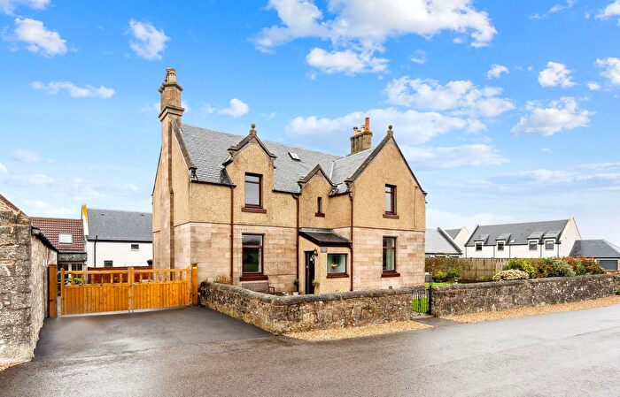 4 Bedroom Detached House For Sale In Cauldbarns Farm, Stirling, FK7
