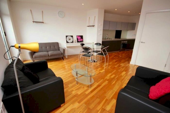 1 Bedroom Flat To Rent In Piccadilly Place, Manchester, M1