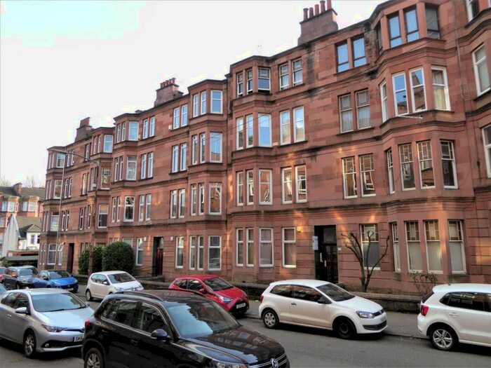 2 Bedroom Ground Flat To Rent In Mount Stuart Street, Shawlands, Glasgow, G41