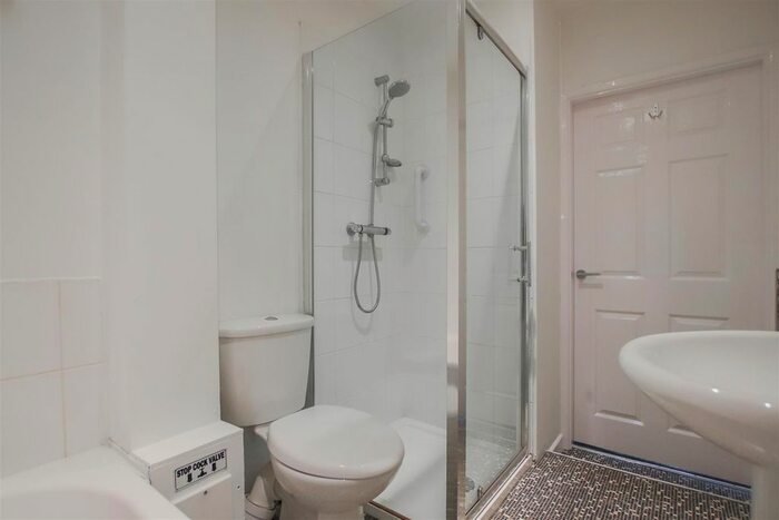 2 Bedroom Property To Rent In Coal Clough Lane, Burnley, BB11