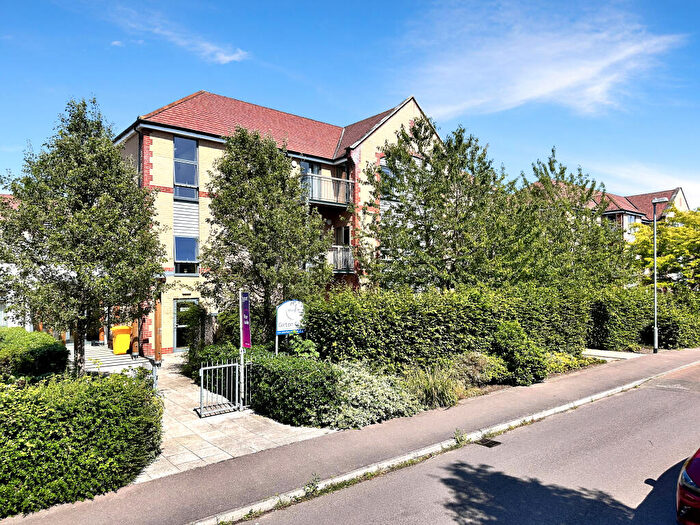 2 Bedroom Apartment For Sale In Wellbrook Way, Girton, CB3