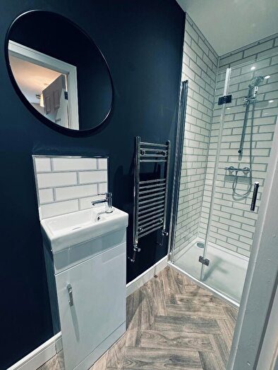 6 Bedroom Terraced House To Rent In House Share - Studio Rooms - Cheyney Road, Chester, CH1