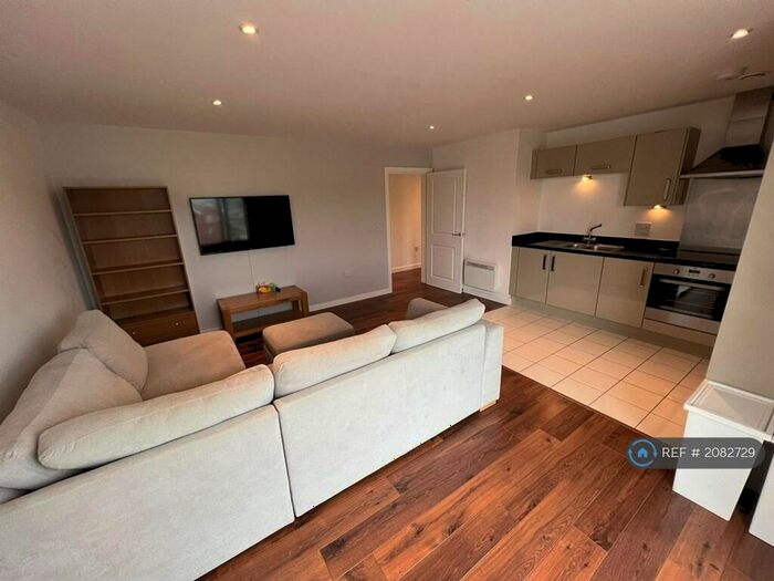 2 Bedroom Flat To Rent In Little Brights Road, Belvedere, DA17