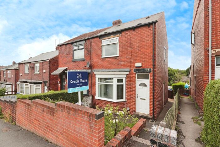 2 Bedroom Semi-Detached House For Sale In Barnardiston Road, Sheffield, South Yorkshire, S9