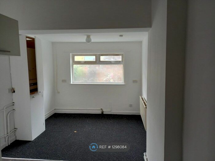 1 Bedroom Flat To Rent In Alexandra Road, Grimsby DN31