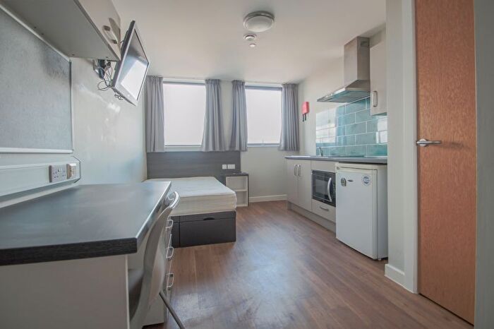 1 Bedroom Flat For Sale In Studio Investment, Sovereign House, Queen Street, Sheffield, S1