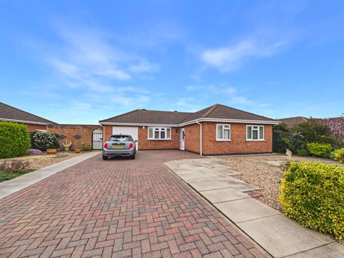 3 Bedroom Detached Bungalow For Sale In Masefield Drive, Sandilands, LN12