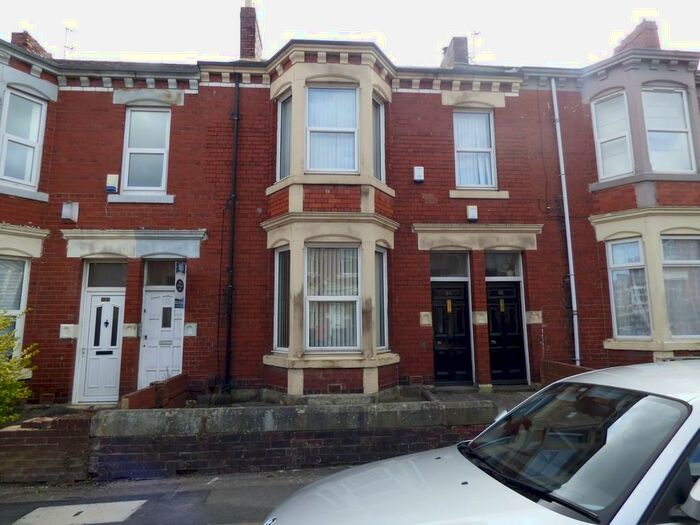 1 Bedroom Apartment To Rent In Trewhitt Road, Heaton, NE6