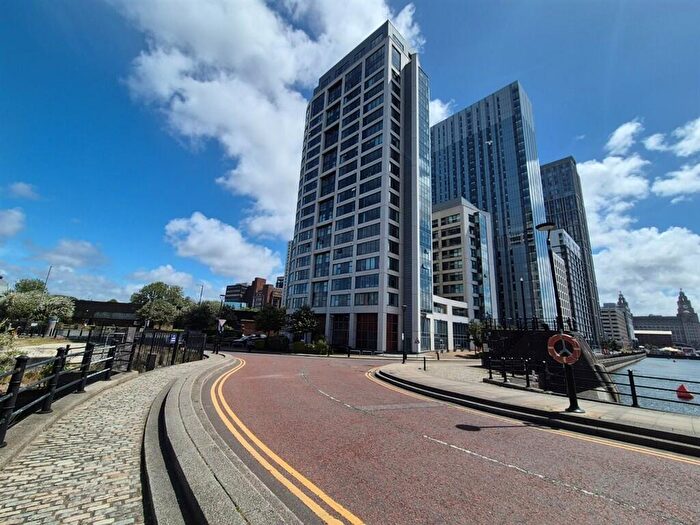 2 Bedroom Flat For Sale In William Jessop Way, Liverpool, L3
